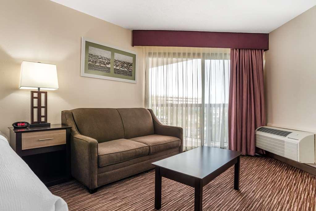 Best Western Oak Manor Білоксі Номер фото