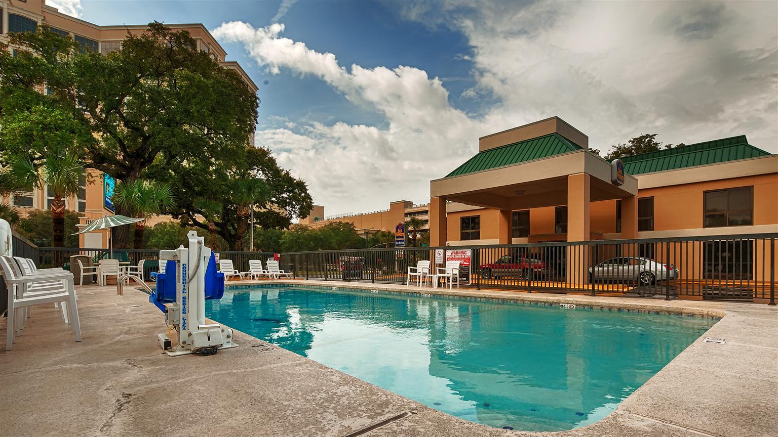 Best Western Oak Manor Білоксі Екстер'єр фото